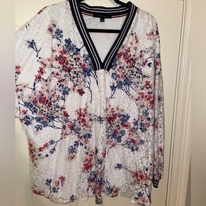 Tommy Hilfiger long sleeve Lace over white lining women’s top